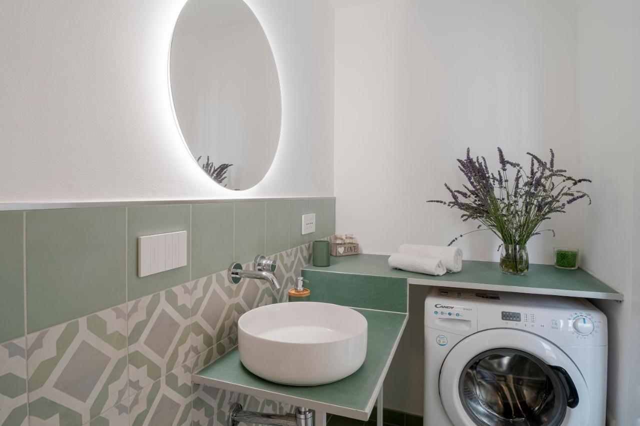 Oliva Apartment Imperia Eksteriør bilde